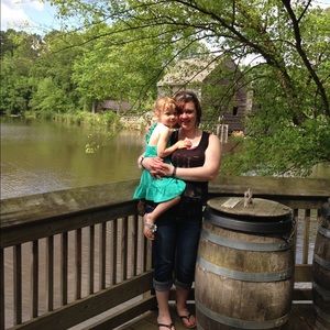 Meet your Posher, Lisa